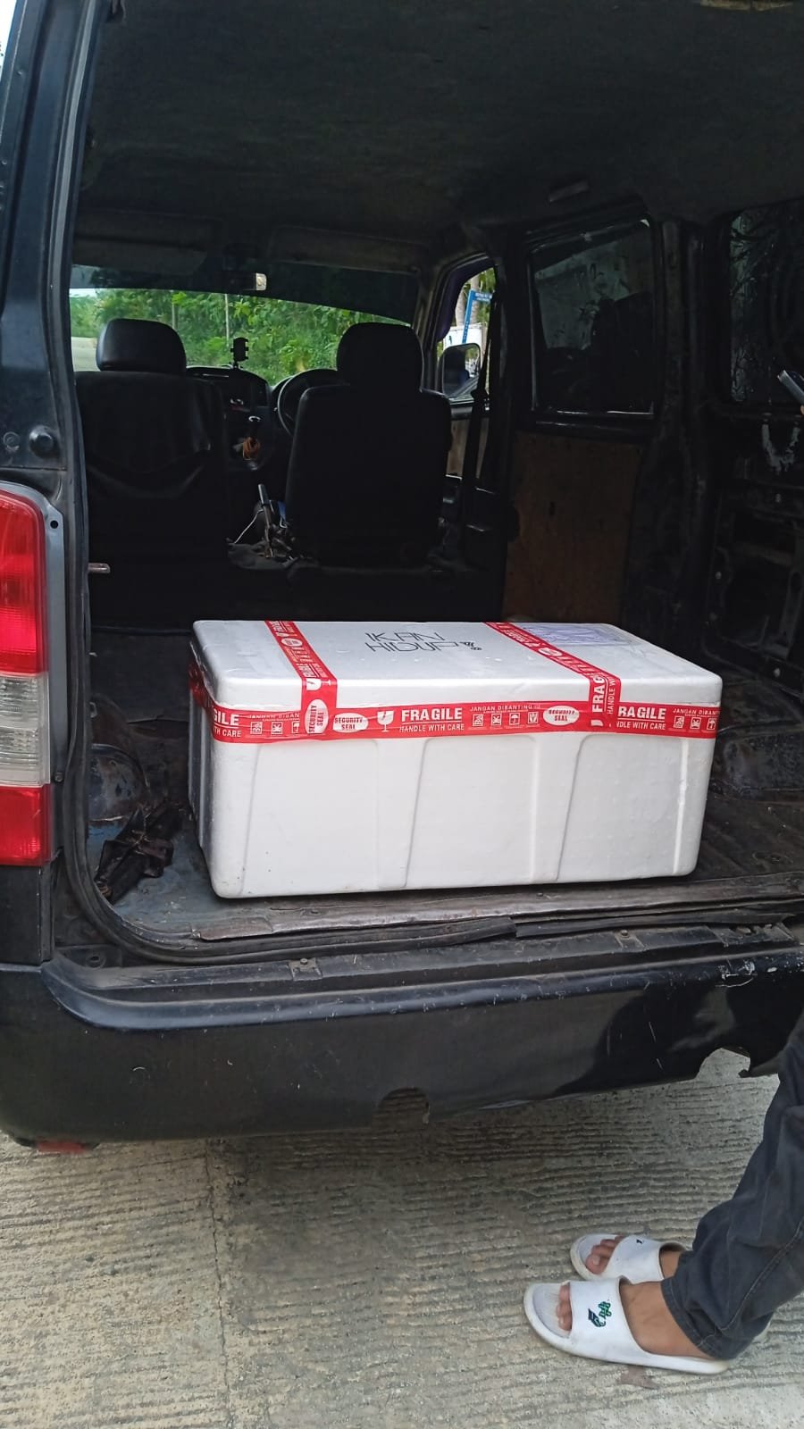 Pengiriman ke Surabaya